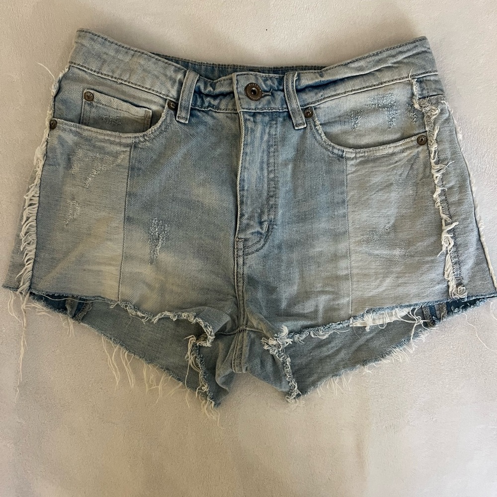 Pistola Jean Shorts (Size 26)